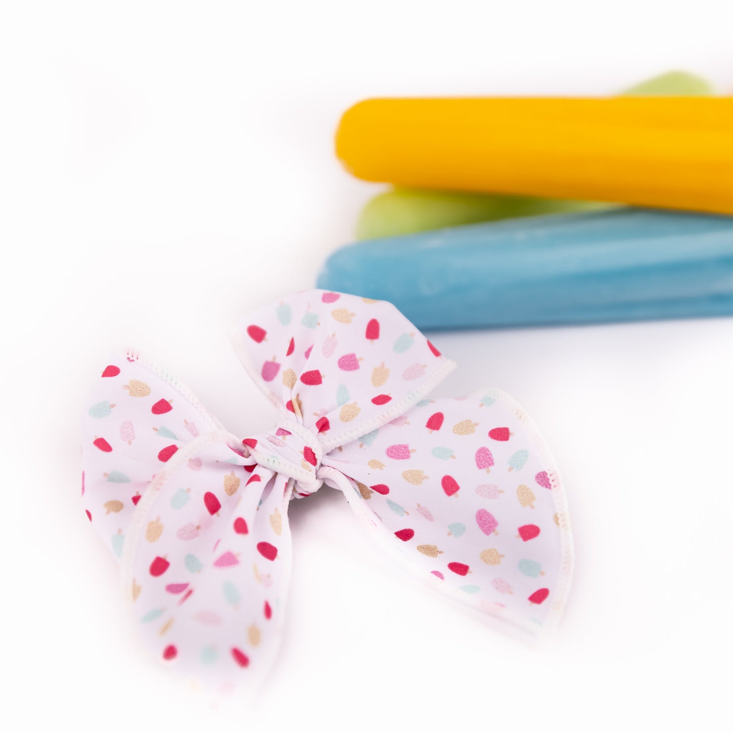 Millie Bow | Pop